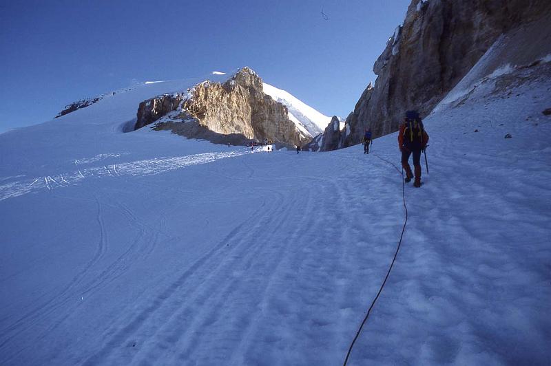 1988-003 Mt Baker w Basic Class Jun 1988.jpg